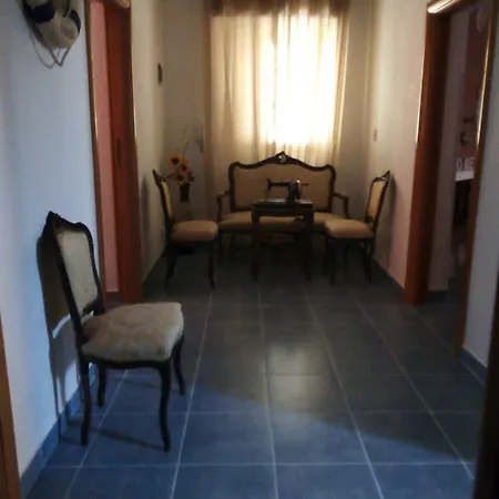 La Casa Con Giardino - Semesterbostad *
